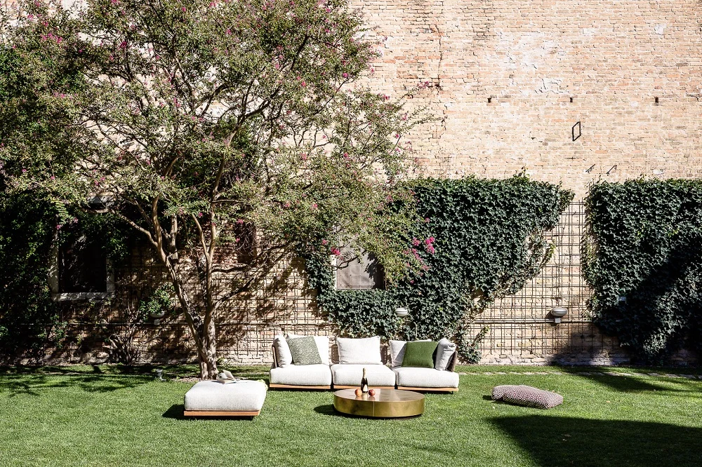 Arredo giardino moderno per un outdoor di design